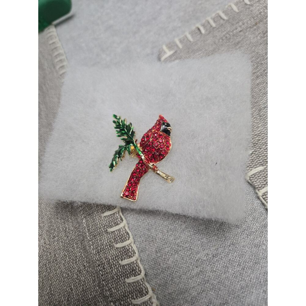 Red Rhinestone Cardinal Tree Branch Vintage Bird Brooch Scarf Pin Memorial Gift